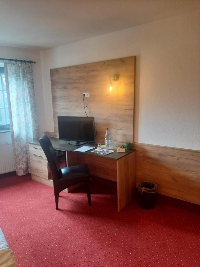 Hotel Haus Krone Bexbach Exterior foto
